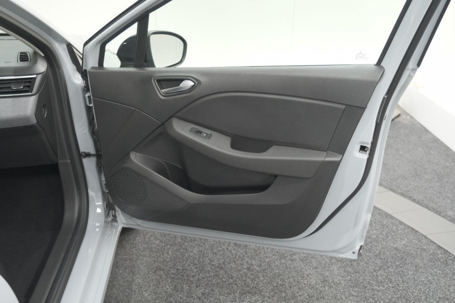 Renault Clio TCe 90 Evolution | Camera | Navigatie | Apple Carplay | Parkeersensoren | Stoelverwarming