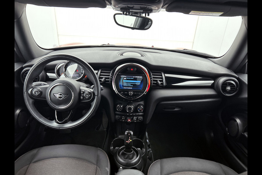 MINI Mini 1.5 One Salt Business(NL-auto, DealerOnderH, Carplay, Navi, Clima, Parkeersensoren, Etc)