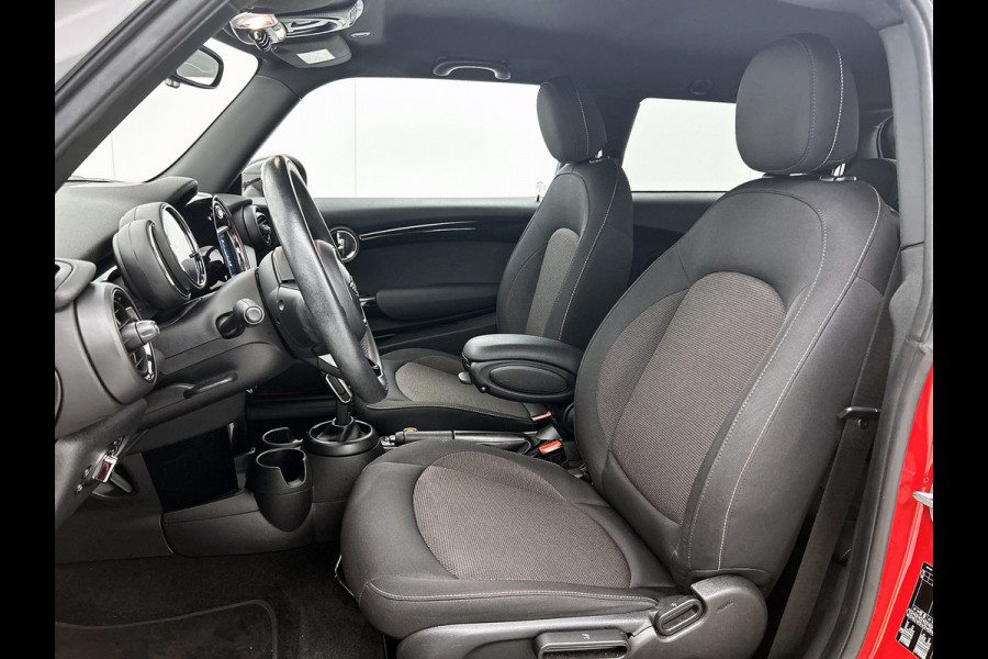 MINI Mini 1.5 One Salt Business(NL-auto, DealerOnderH, Carplay, Navi, Clima, Parkeersensoren, Etc)