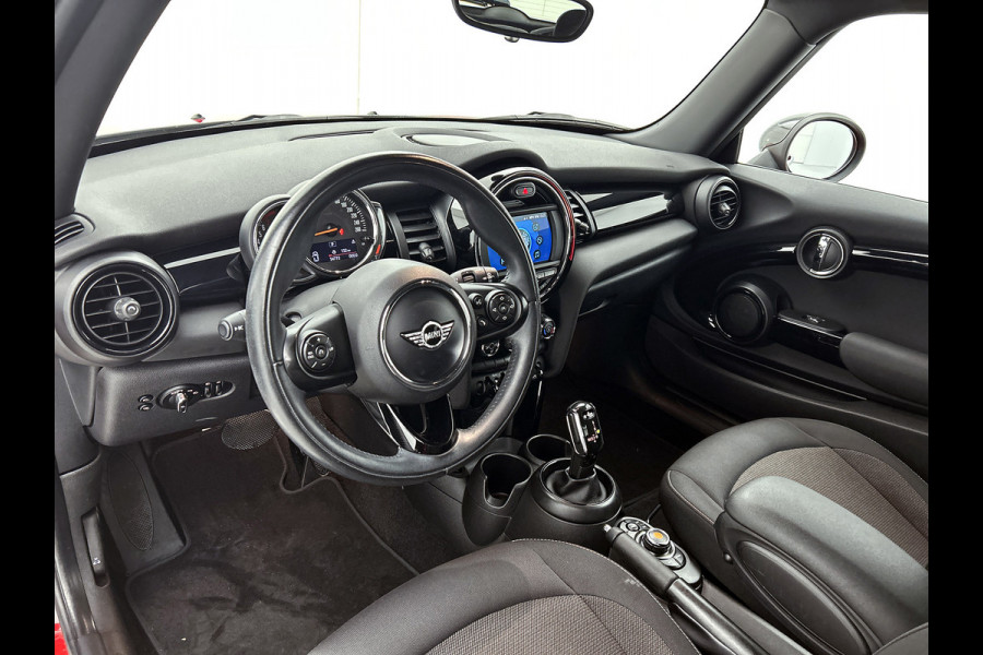 MINI Mini 1.5 One Salt Business(NL-auto, DealerOnderH, Carplay, Navi, Clima, Parkeersensoren, Etc)
