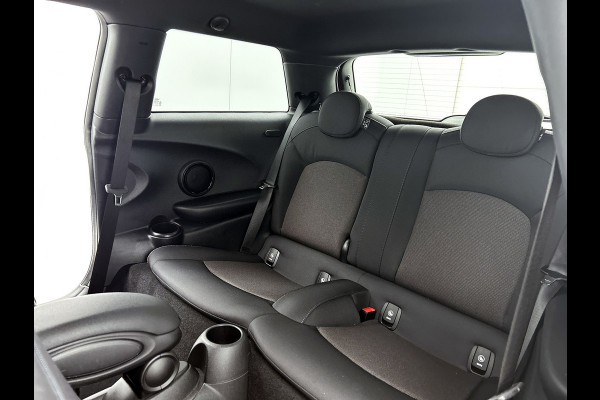 MINI Mini 1.5 One Salt Business(NL-auto, DealerOnderH, Carplay, Navi, Clima, Parkeersensoren, Etc)