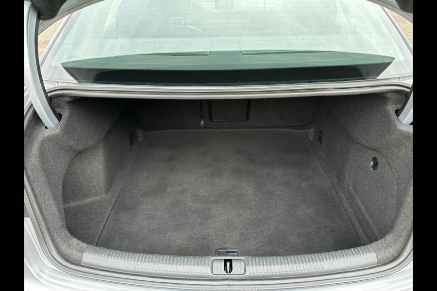 Audi A3 Limousine 2.0 TFSI quattro Design Pro Line Plus l PANO l SFEERVERLICHTING
