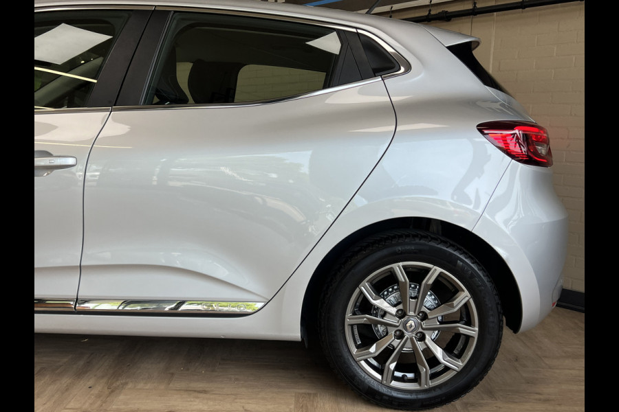 Renault Clio 1.0 TCe 100 Intens | Groot Navi | Camera | Carplay | PDC V+A | 16" | Clima | 100% Onderhouden!
