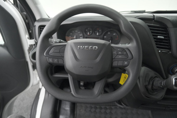 Iveco Daily 35S16V 2.3 410 H2 | Direct Leverbaar | Complete Betimmering Laadruimte | Parkeersensoren | Cruise Control
