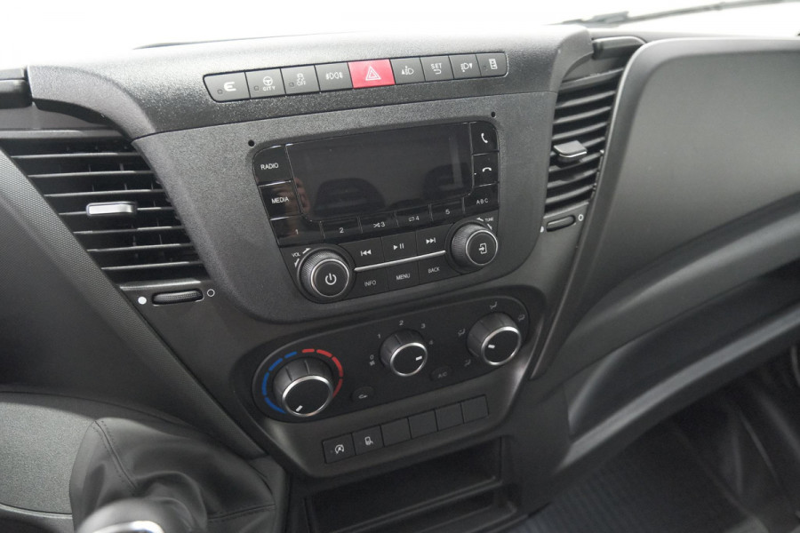 Iveco Daily 35S16V 2.3 410 H2 | Direct Leverbaar | Complete Betimmering Laadruimte | Parkeersensoren | Cruise Control