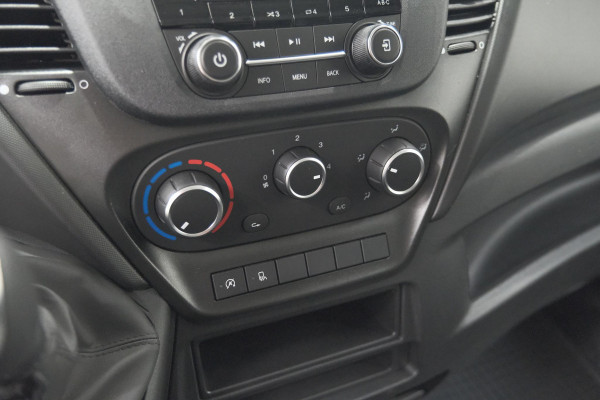Iveco Daily 35S16V 2.3 410 H2 | Direct Leverbaar | Complete Betimmering Laadruimte | Parkeersensoren | Cruise Control