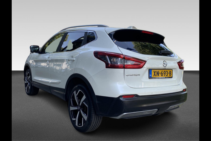 Nissan QASHQAI 1.3 DIG-T Tekna +