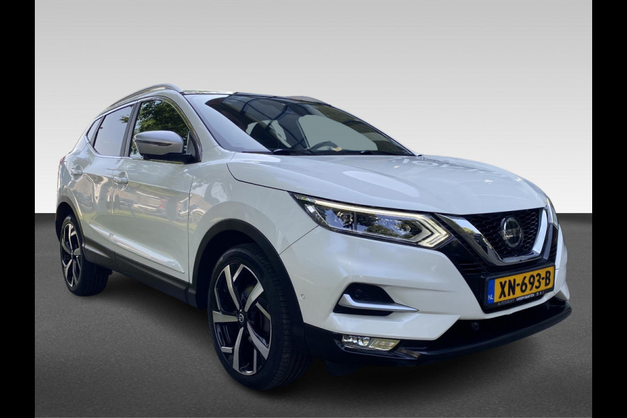 Nissan QASHQAI 1.3 DIG-T Tekna +