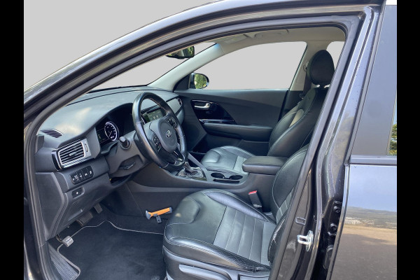 Kia Niro 1.6 GDi Hybrid DynamicLine | Volleder | Trekhaak | Dealer onderhouden