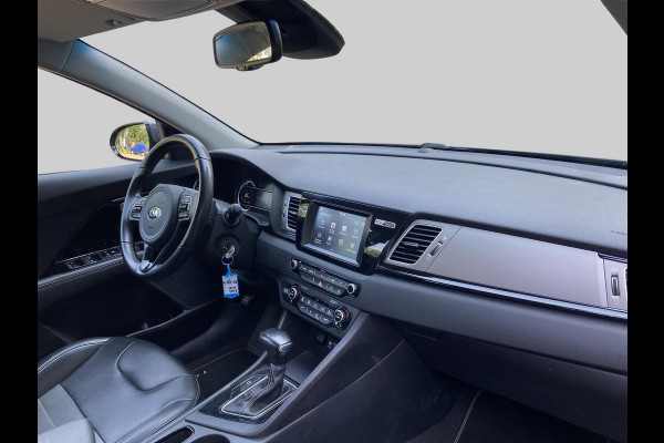 Kia Niro 1.6 GDi Hybrid DynamicLine | Volleder | Trekhaak | Dealer onderhouden