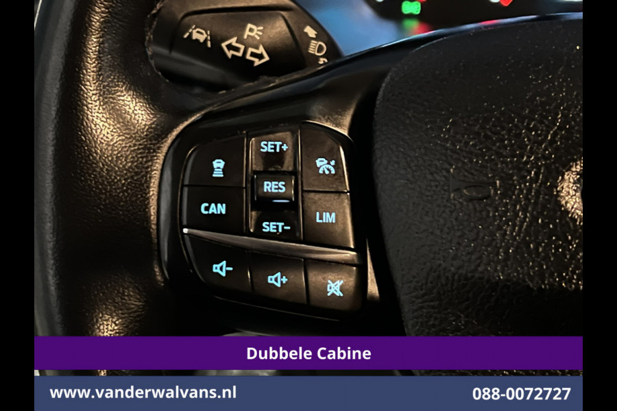 Ford Transit Custom 2.0 TDCI 131pk Automaat L2H1 Dubbele Cabine Euro6 Airco | 6-Zits | Camera | Navigatie | LED Apple Carplay, Android Auto, Adaptieve cruisecontrol, Parkeersensoren, Stoelverwarming, Verwarmde voorruit