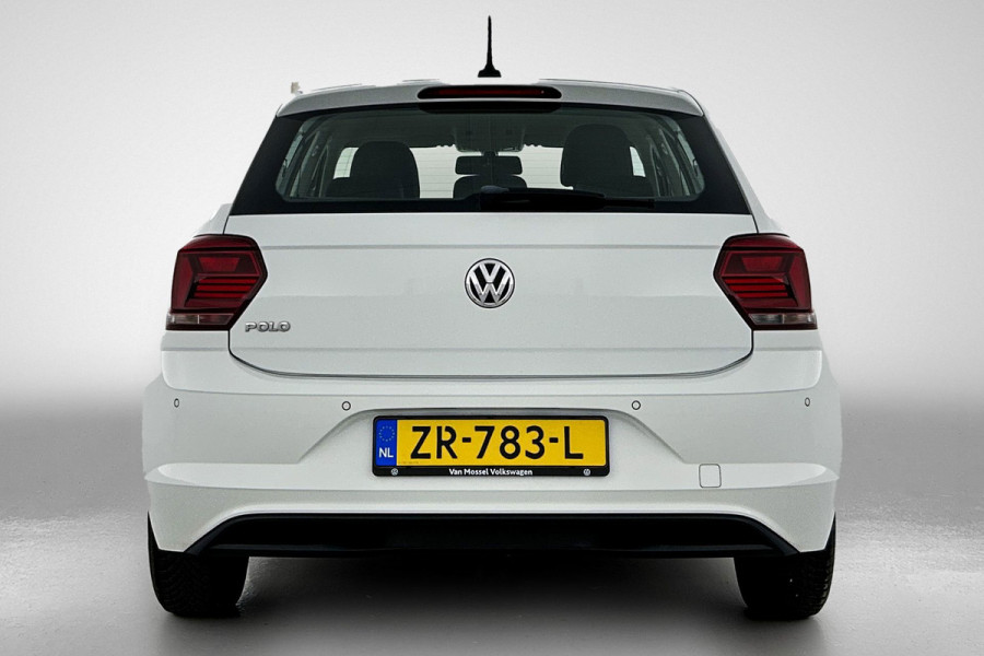 Volkswagen Polo 1.0 TSI Comfortline Business (NAVIGATIE, CLIMA, PARKEERSENSOREN, CARPLAY, 1e EIGENAAR, GOED ONDERHOUD)