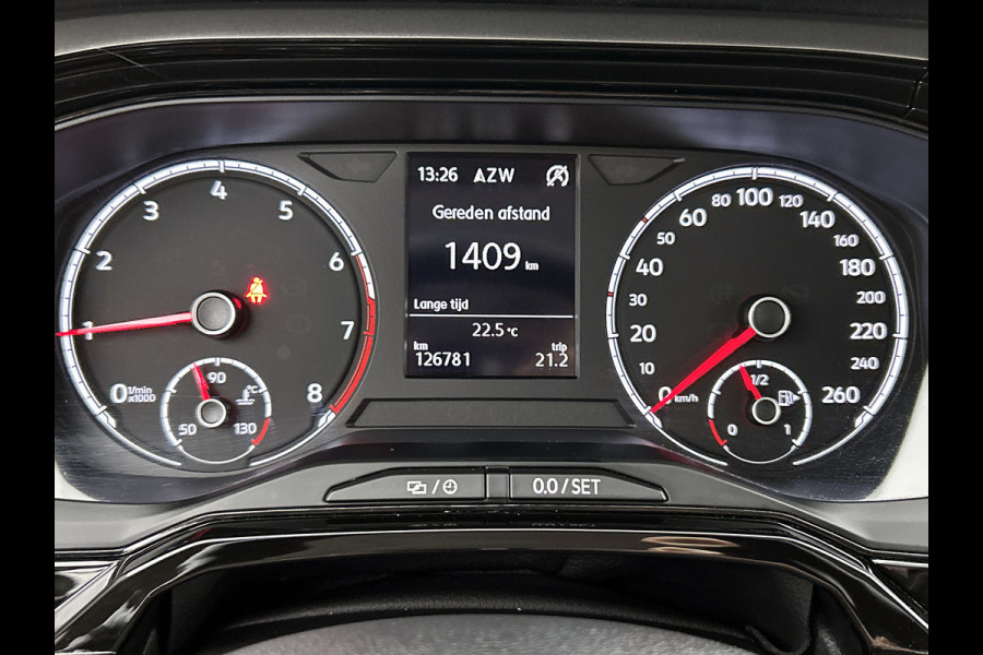 Volkswagen Polo 1.0 TSI Comfortline Business (NAVIGATIE, CLIMA, PARKEERSENSOREN, CARPLAY, 1e EIGENAAR, GOED ONDERHOUD)