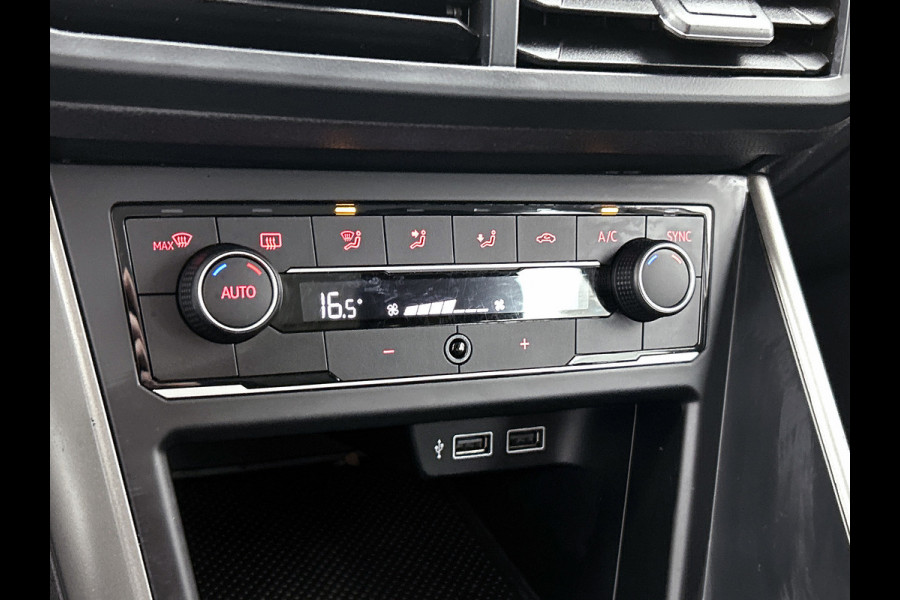Volkswagen Polo 1.0 TSI Comfortline Business (NAVIGATIE, CLIMA, PARKEERSENSOREN, CARPLAY, 1e EIGENAAR, GOED ONDERHOUD)