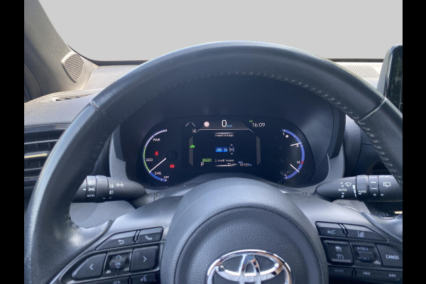 Toyota Yaris Cross 1.5 Hybrid Adventure AWD | Inclusief Winterset