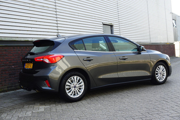 Ford Focus 1.0 EcoBoost 125PK Titanium Business/Trekhaak/ Dealeronderhouden.