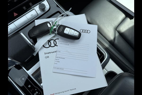 Audi Q8 55 TFSI quattro Pro Line S-Line | 360* Camera | Matrix | Elektrische Trekhaak | Lederen Bekleding |