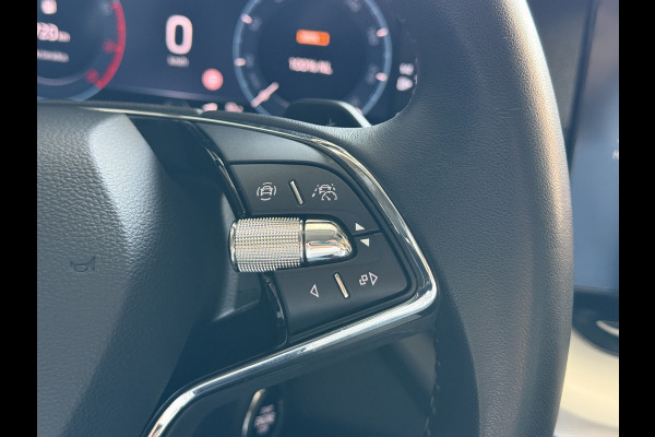 Škoda Octavia Combi 1.0 e-TSI Business Edition Plus | Camera | Dodehoeksensoren | Apple carplay
