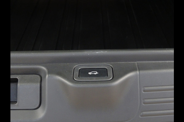 Land Rover Range Rover P525 LWB Fifty * MASSAGE * LUXE UITV. !!