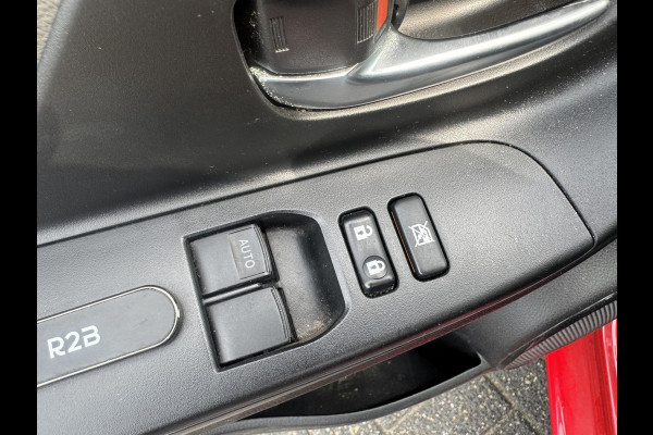 Toyota Yaris 1.0 VVT-i Comfort | Airco | 5 Deurs | Elektrische Ramen | Radio |