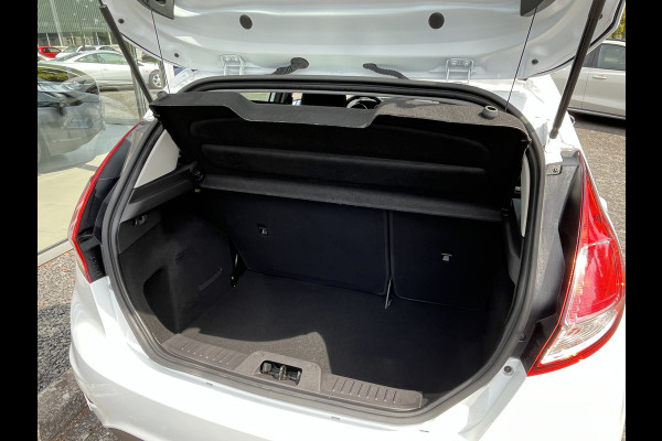 Ford Fiesta 1.0 Style Ultimate 5drs 80pk/60kW