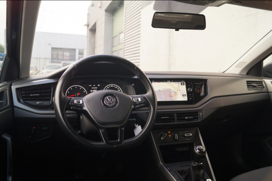 Volkswagen Polo 1.0 TSI Comfortline Executive -NAVI-ACC-DAB-CARPLAY-