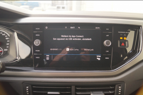 Volkswagen Polo 1.0 TSI Comfortline Executive -NAVI-ACC-DAB-CARPLAY-