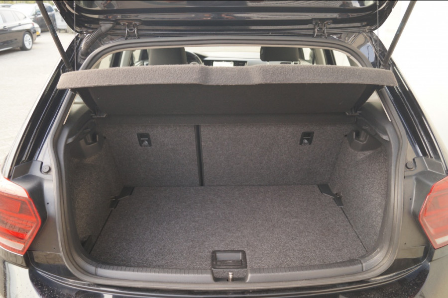 Volkswagen Polo 1.0 TSI Comfortline Executive -NAVI-ACC-DAB-CARPLAY-