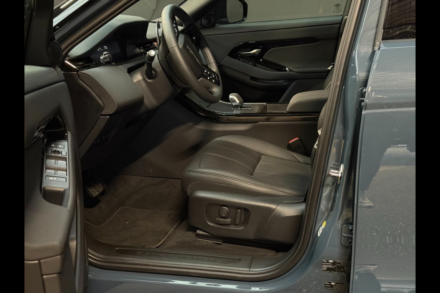Land Rover Range Rover Evoque P270e S Black Pack Pan/schuifdak ACC stuur/stoel verw/360° camera 5 jaar garantie