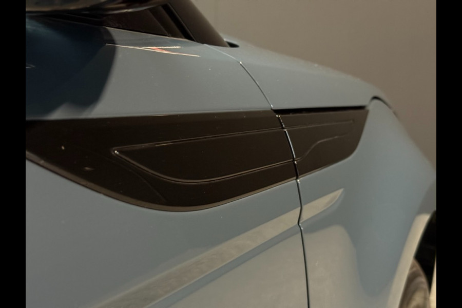 Land Rover Range Rover Evoque P270e S Black Pack Pan/schuifdak ACC stuur/stoel verw/360° camera 5 jaar garantie
