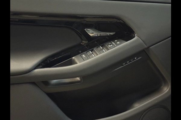 Land Rover Range Rover Evoque P270e S Black Pack Pan/schuifdak ACC stuur/stoel verw/360° camera 5 jaar garantie