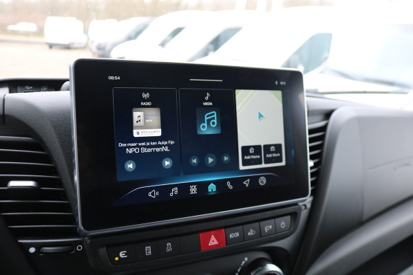 Iveco Daily 35S18 Hi-Matic L2 H2 Airco Navigatie Trekhaak Digitaal Dashboard