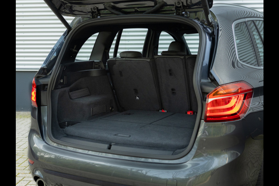 BMW 2 Serie Gran Tourer 218i 7p. - Sportline - Head-Up - Navi Plus - Sportstoelen - 7-zits