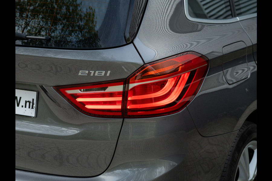 BMW 2 Serie Gran Tourer 218i 7p. - Sportline - Head-Up - Navi Plus - Sportstoelen - 7-zits