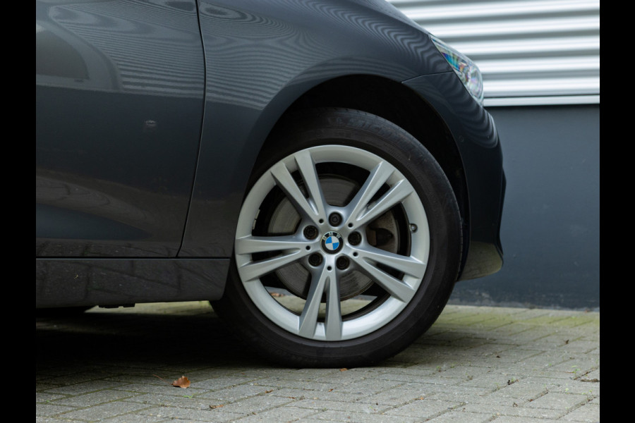 BMW 2 Serie Gran Tourer 218i 7p. - Sportline - Head-Up - Navi Plus - Sportstoelen - 7-zits