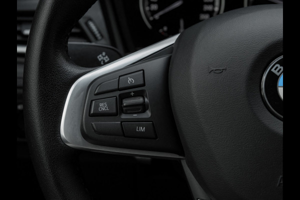 BMW 2 Serie Gran Tourer 218i 7p. - Sportline - Head-Up - Navi Plus - Sportstoelen - 7-zits