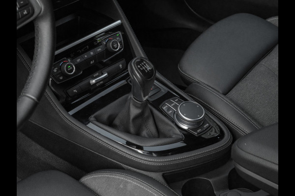 BMW 2 Serie Gran Tourer 218i 7p. - Sportline - Head-Up - Navi Plus - Sportstoelen - 7-zits