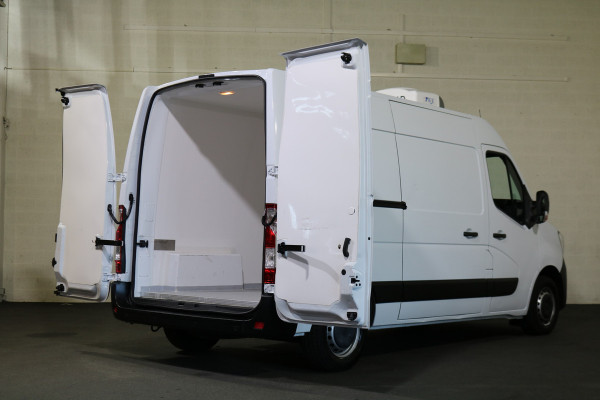 Renault Master 2.3 dCi 135pk L2 H2 Koelwagen Dag en Nacht
