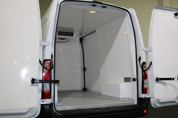 Renault Master 2.3 dCi 135pk L2 H2 Koelwagen Dag en Nacht