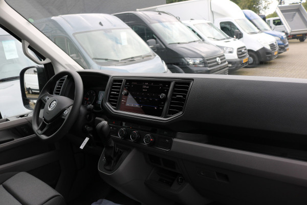 Volkswagen Crafter 2.0 TDI 177pk L3 H3 Automaat Airco Navigatie Camera Led Chauffeurstoel