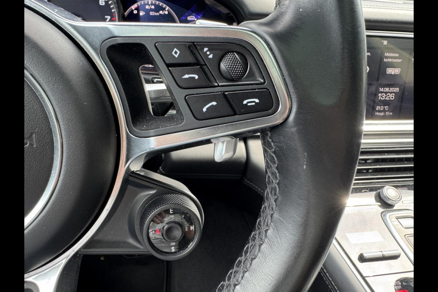Porsche Panamera Sport Turismo 2.9 4 E-Hybrid Sport Chrono | Panoramadak | Camera | Bose | 21 Inch Lichtmetalen Velgen |