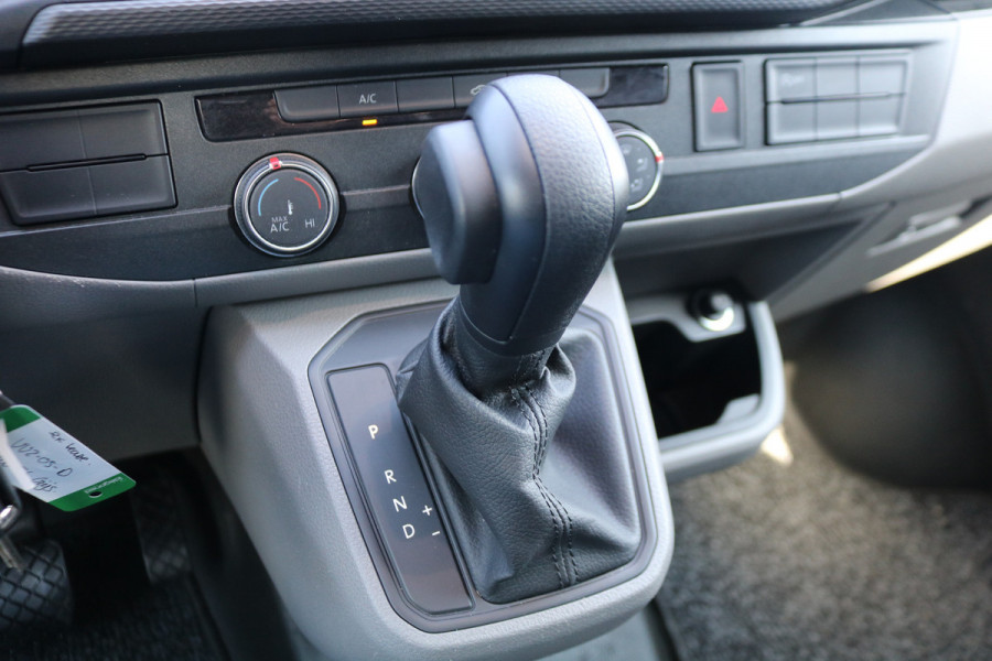 Volkswagen Transporter 2.0 TDI L2 H1 150pk Automaat Apple CarPlay