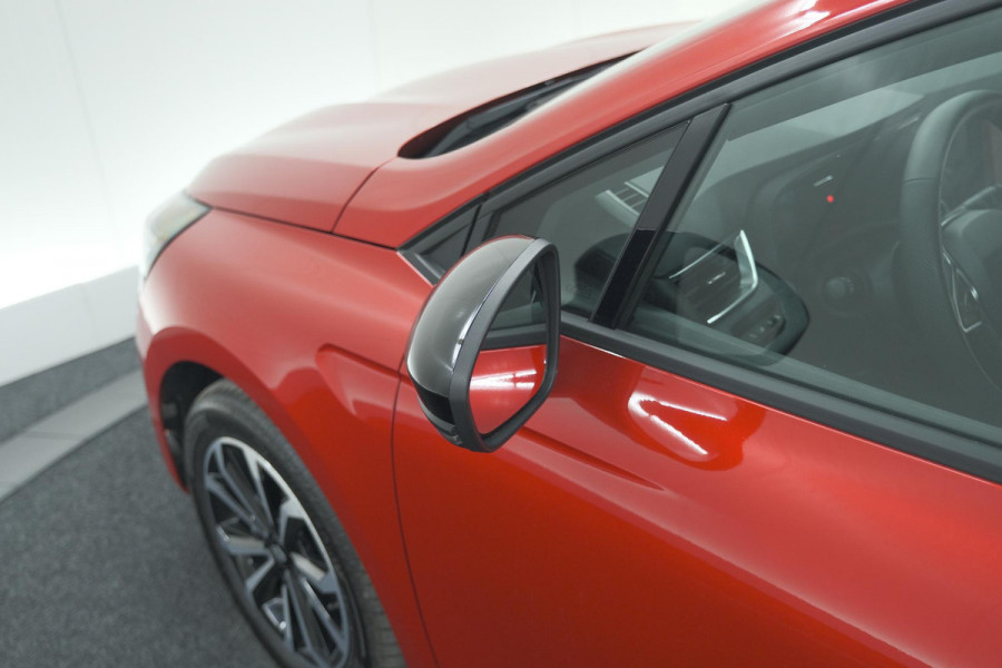 Renault Clio 1.6 E-Tech Full Hybrid 145 Techno | 360 Camera | Navigatie | Apple Carplay | 16 Inch Lichtmetalen Velgen