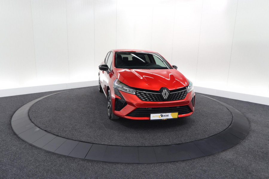 Renault Clio 1.6 E-Tech Full Hybrid 145 Techno | 360 Camera | Navigatie | Apple Carplay | 16 Inch Lichtmetalen Velgen