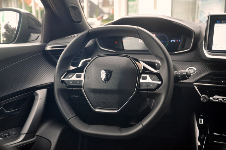 Peugeot 2008 1.2 Hybrid 136 Allure | Automaat | 360 Gr Camera | Zeer nette staat!