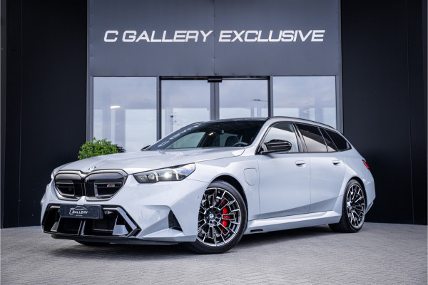BMW 5 Serie Touring M5 - Panorama | B&W Audio | Carbon