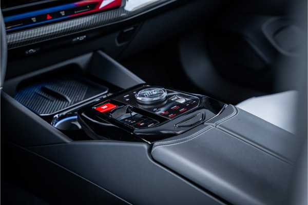 BMW 5 Serie Touring M5 - Panorama | B&W Audio | Carbon