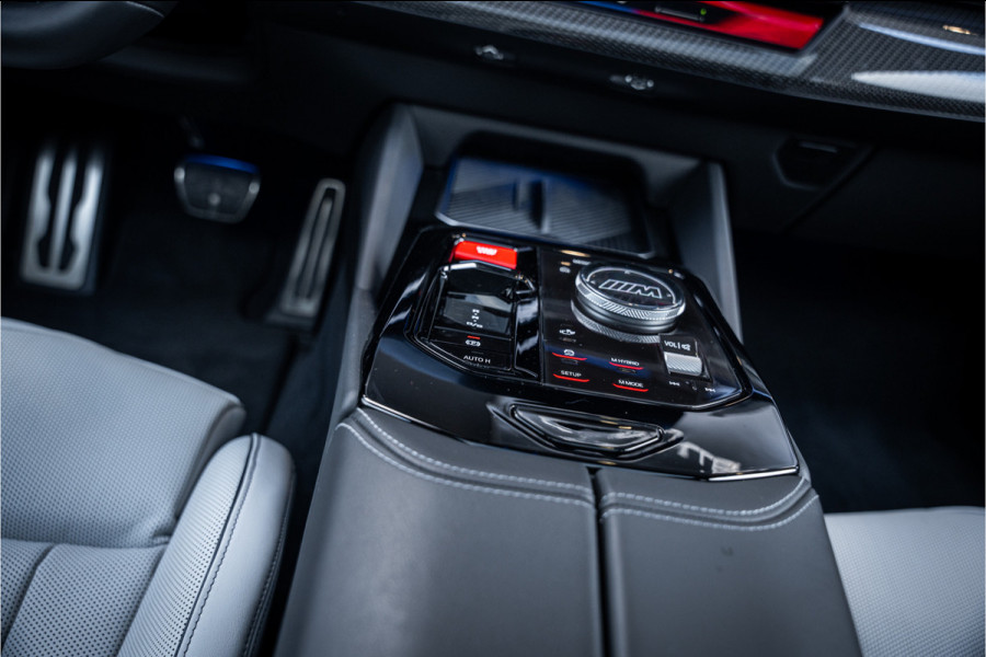 BMW 5 Serie Touring M5 - Panorama | B&W Audio | Carbon