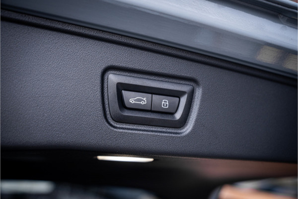 BMW 5 Serie Touring M5 - Panorama | B&W Audio | Carbon