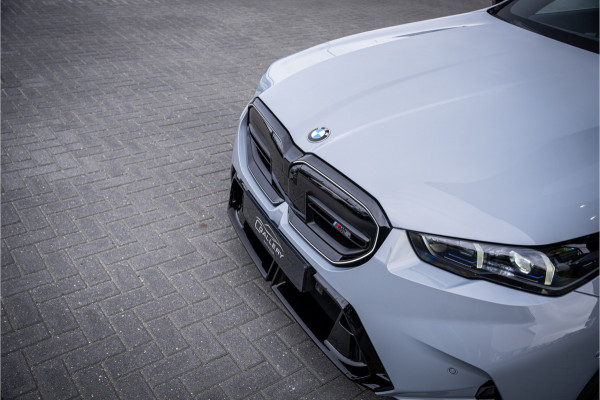 BMW 5 Serie Touring M5 - Panorama | B&W Audio | Carbon